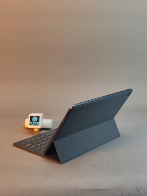 Samsung tab s5e 4gb/64gb 10,5" + Samsung Book cover 