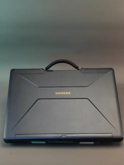 Siemens simatic ipc md-57a i7-12800HE 64GB RAM DDR5 SSD 3TB ÉCRAN 15,6"