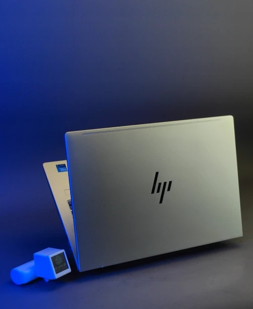 HP ELITEBOOK 6 G1I 14 ULTRA 5 235U 16GB DDR5 512GB SSD  écran 14"