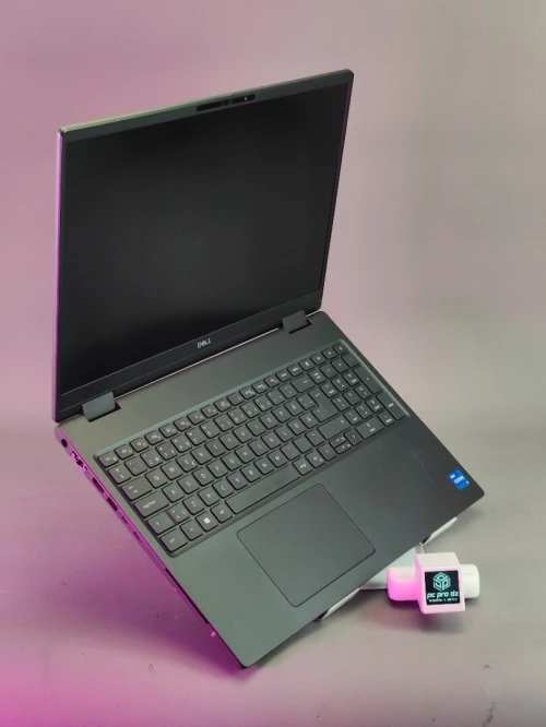 DELL PRECISION 7680 I7-13850HX RTX 1000 ADA  32GB DDR5 1TB SSD ÉCRAN 16"