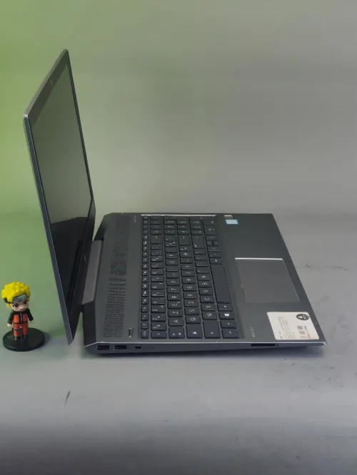 HP ZBOOK 15V G5 I7 8750H NVIDIA quadro p620 32gb RAM 1tb SSD écran 15,6"