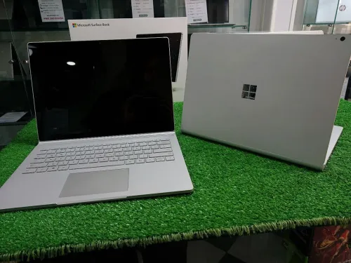 microsoft Surface book 2 13 i5 8TH 8350U 8G 256G SSD 13.5 INCH 3K DETACHABLE NEUF
