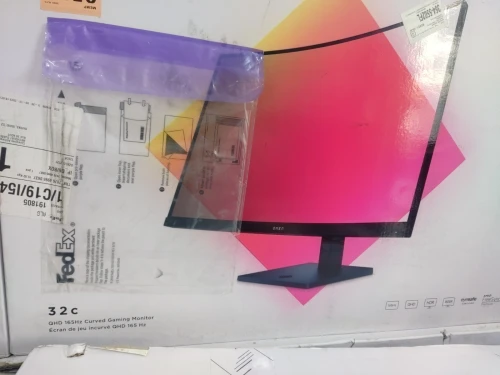 Écran OMEN 32c   32'' QHD AMD Freesync HDR 165 Hz VENU DE USA