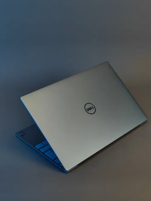 Dell xps 13 9315 i7-1250u 16gb LPDDRX5 512gb SSD écran 13,4" wuxga