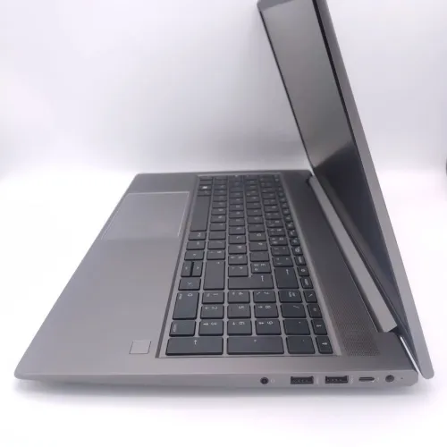 HP ZBOOK POWER G7 Xeon W10855M 16G  512 Gb SSD 15.6 NVIDIA QUADRO T2000 4G 