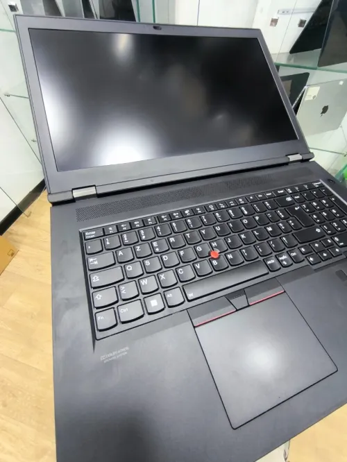 THINKPAD P17 GEN 2 WORKSTION I5 11400H/16G/1T SSD NVME 4.0/NVIDIA QUADRO T1200 4G/17.3 FHD IPS NEUF 