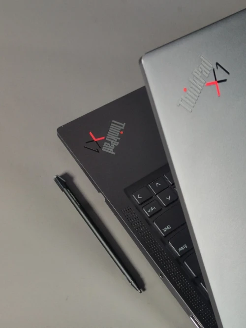 LENOVO THINKPAD X1 YOGA GEN 6 I7 11857G7 32G DDR4 512SSD ÉCRAN 14" TACTILE + thinkpad pen pro