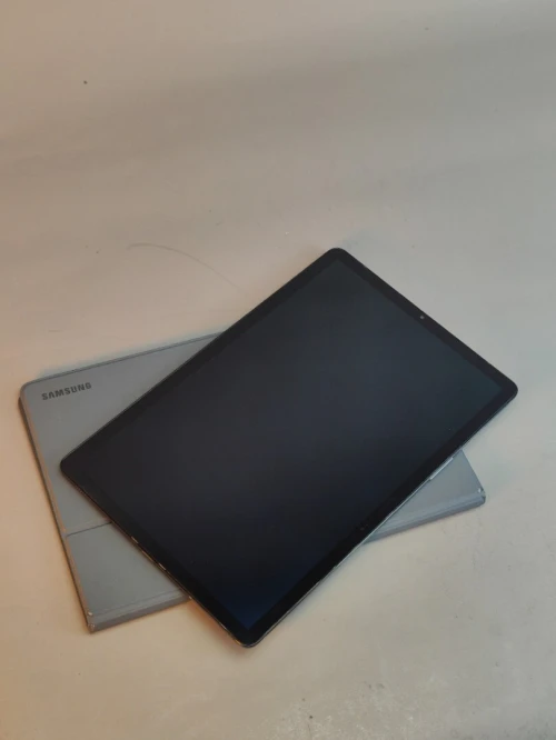 Samsung tab s5e 4gb/64gb 10,5" + Samsung Book cover 