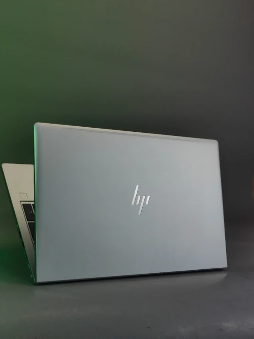 HP ELITEBOOK 650 g10 i5-1335u 16gb RAM SSD 256gb écran 15,6"