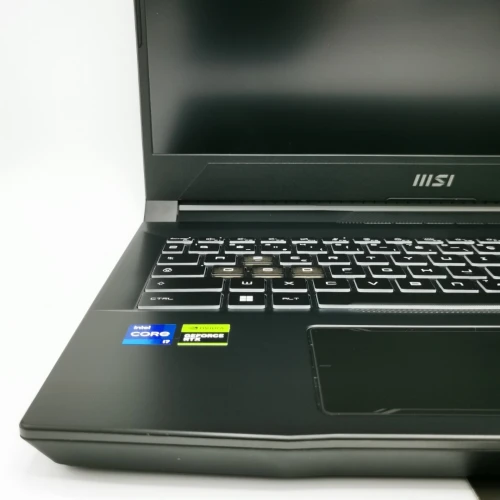  MSI Pulse 15 B13VGK-463FR i7 13620H 16GB  512GB RTX 4070 8 Go 15.6 QHD 240Hz NEUF SOUS EMBALLAGE
