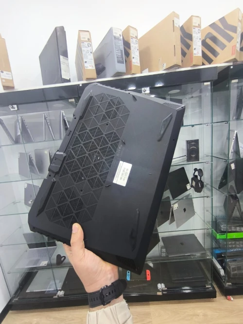 PC SPECIALIST VALEON 17 RYZEN 9 6900HX/32G DDR5 5600MHZ/1T NVME 4.0/RTX 3070TI 8G/17.3 2K 240HZ