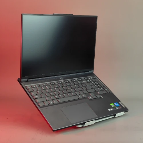 Lenovo legion slim 7 i7-12700H rtx 3050TI  16gb ddr5 512GB SSD 16" WQXGA