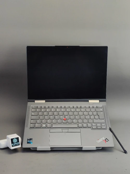 Thinkpad X1 yoga gen 8 i7-1365u 32gb lpddrx5 1tb SSD écran 14"tactile convertible wuxga