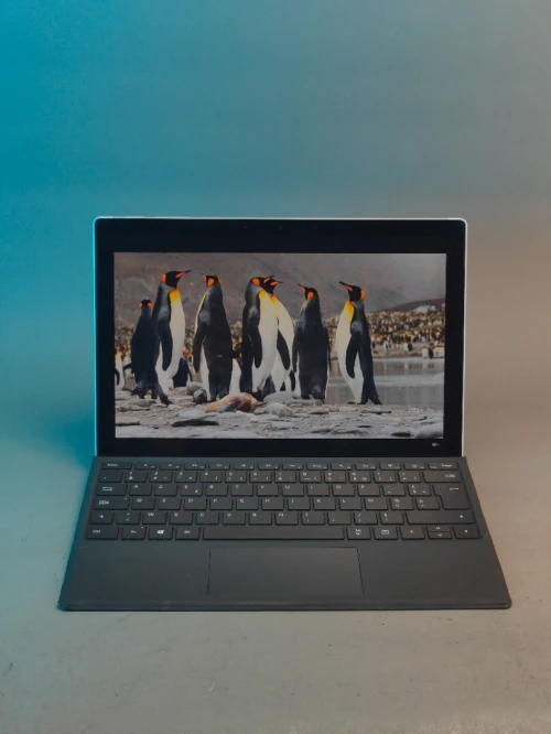 Microsoft surface pro 7 i7-1065g7 16gb RAM SSD 256gb écran 12,3" 2k
