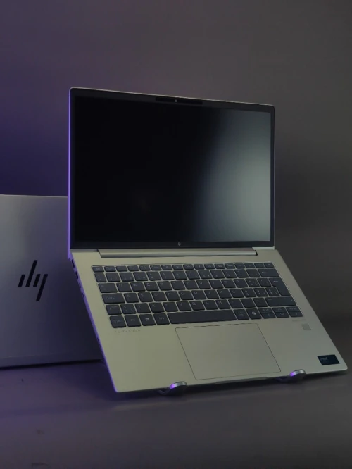 HP ELITEBOOK 640 G11 ultra 5 135U RAM 16GB DDR5 SSD 512GB ÉCRAN 14" WUXGA