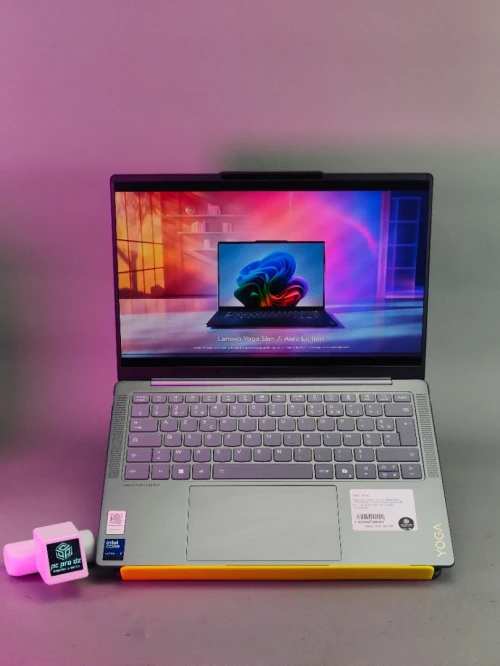 LENOVO YOGA SLIM 7 aura ÉDITION ULTRA 7 256V intel arc 140v  16GB DDR5 1TB SSD ÉCRAN 14" WUXGA HDR