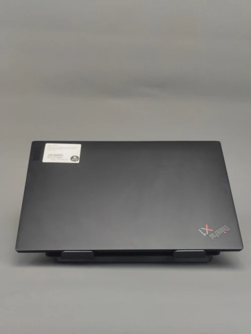 LENEVO THINKPAD X1 CARBON  GEN 11 i7 1355U 16go DDR5 512 SSD INTEL IRIS XE ÉCRAN 14 pouce