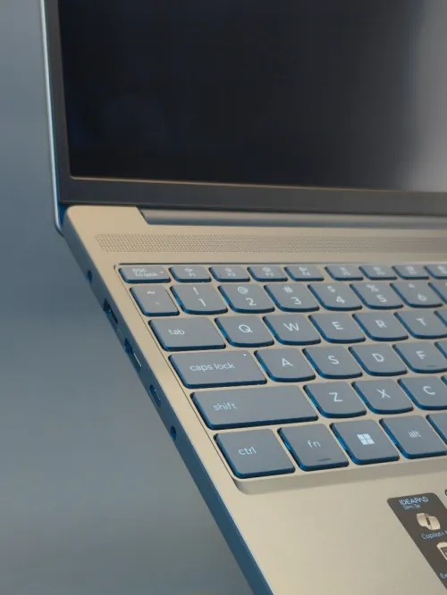 LENOVO IDEAPAD SLIM 3x (model : 15Q8X10) Snapdragon X X1-26-100 16gb RAM 512ssd écran 15,6" tactile