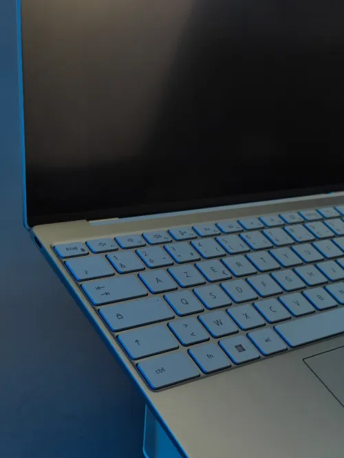 Dell xps 13 9315 i7-1250u 16gb LPDDRX5 512gb SSD écran 13,4" wuxga