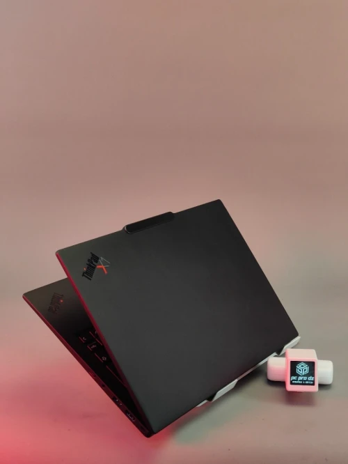 Lenovo Thinkpad X1 carbon gen 12 ultra 7 155u 32gb lpddrx5 1tb SSD ÉCRAN 14"  oled tactile 2,8k