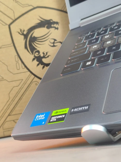 MSI THIN 15 INTEL CORE 5 210H RTX 4050 RAM 16 STOCKAGE 1TB SSD ÉCRAN 15,6"