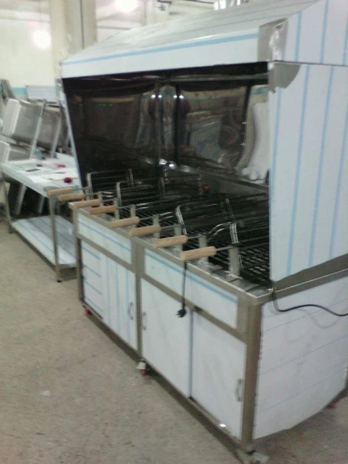 Rotissoire a la braise structure en inox