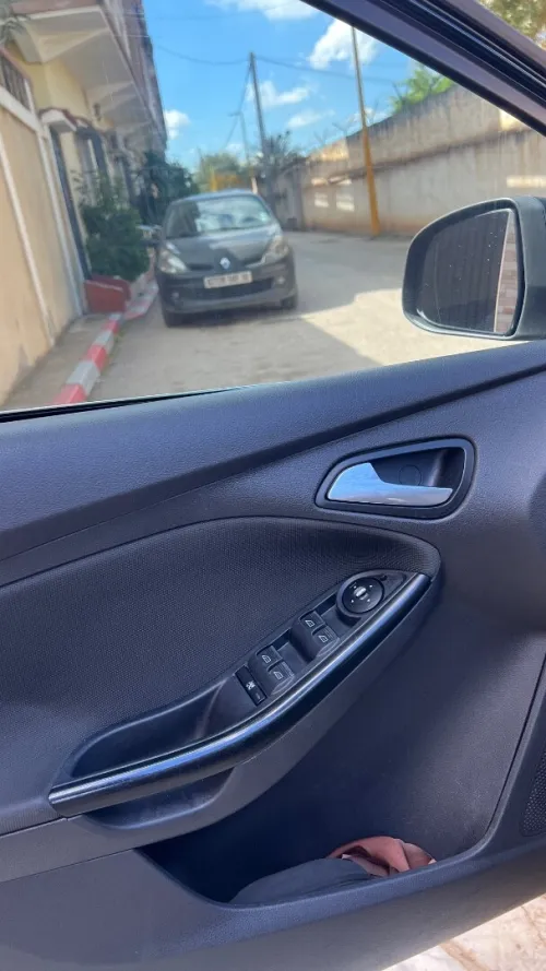 Ford Focus 5 portes 2013 Focus 5 portes