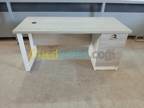 Bureau avec caisson fixe 3 tiroirs