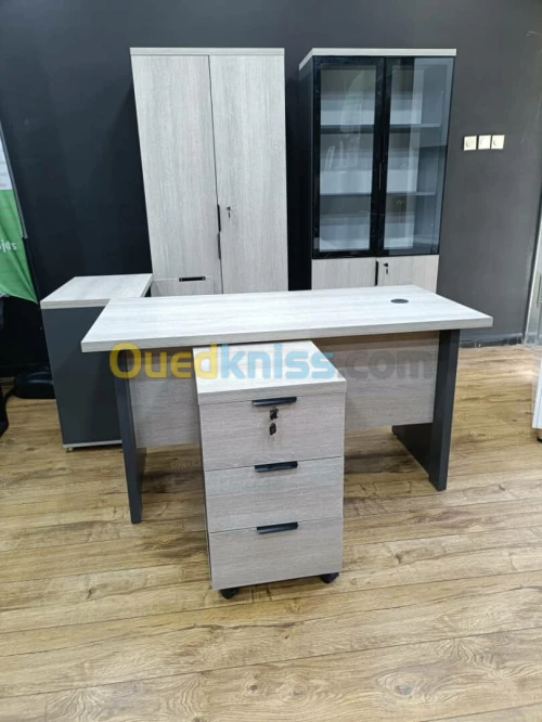 Ensemble de bureau 