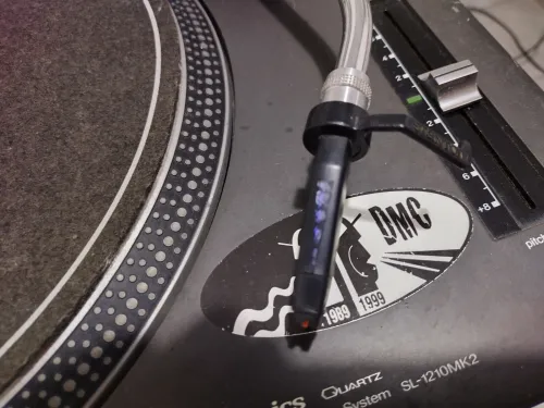 Paire Technics SL-1210MK2