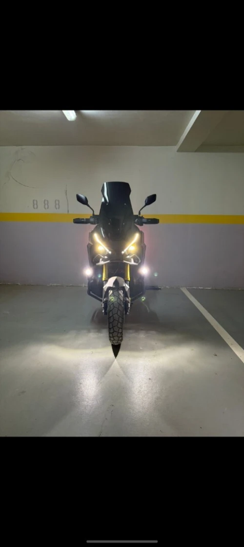 Honda Xadv 2025