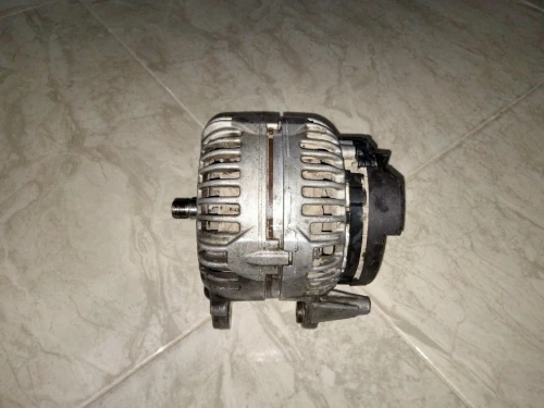 Altérnateur 14v bosch