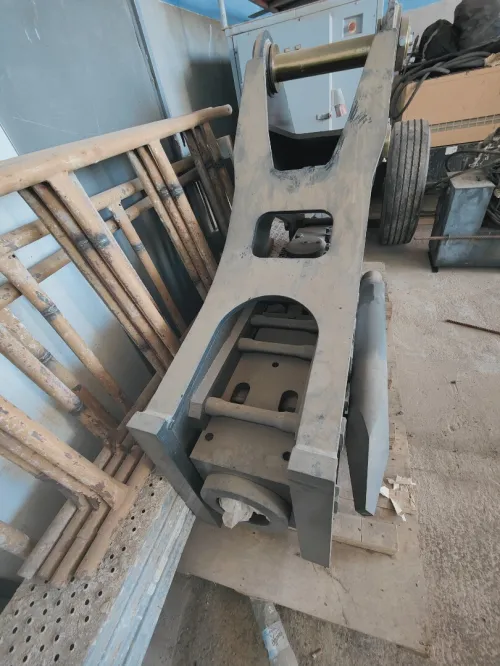 Hyundai 340 2024