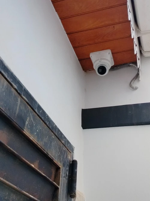 Installation caméra de surveillance et Interphone et visiophone sur Alger