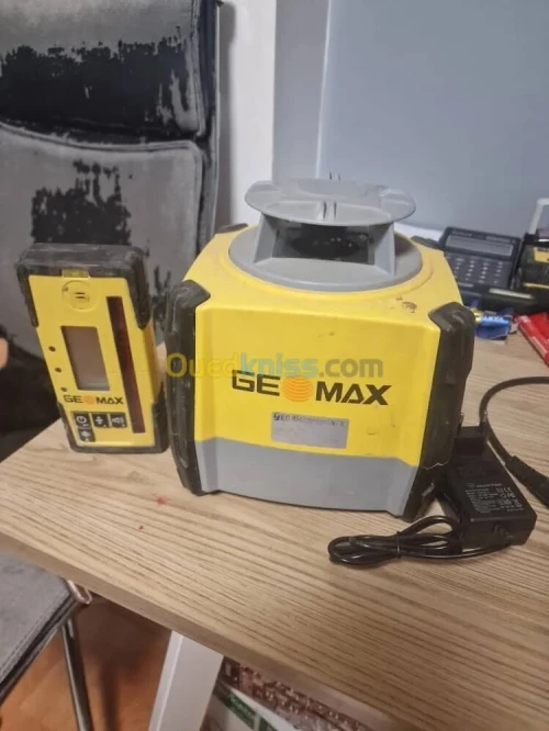 niveau laser rotatif