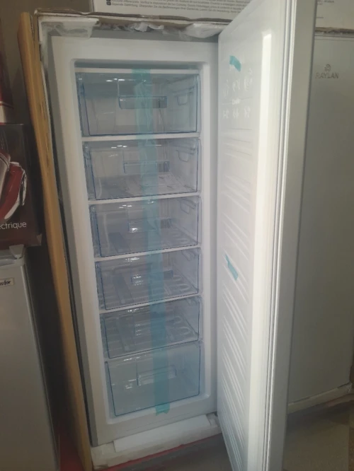 CONGÉLATEUR Vertical A TIROIR RAYLAN 260L GRIS
