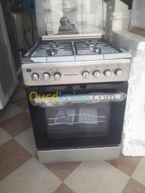 CUISINIER THOMSON INOX VENTILER GAZ/ELECTRIQUE 