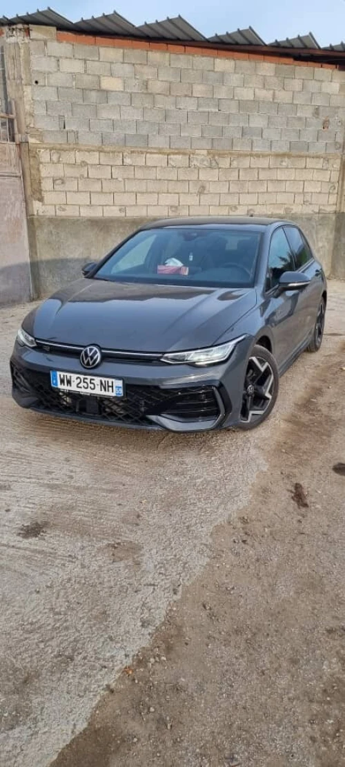 Volkswagen Golf 8 2025 R-Line
