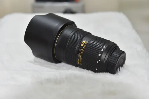 Nikon 24.70 2.8 N