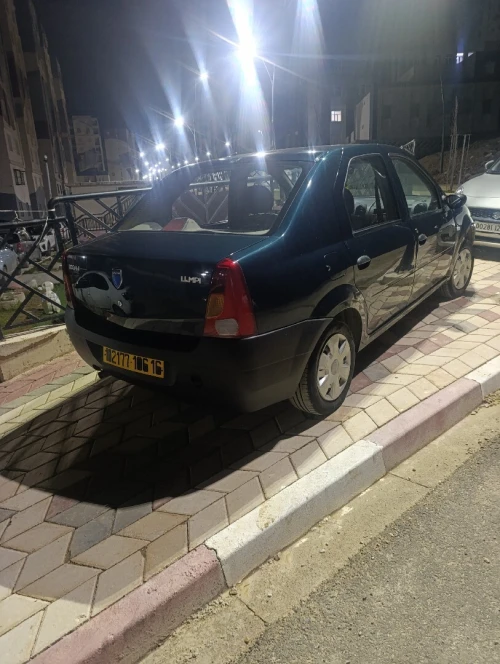 Dacia Logan 2006 La base