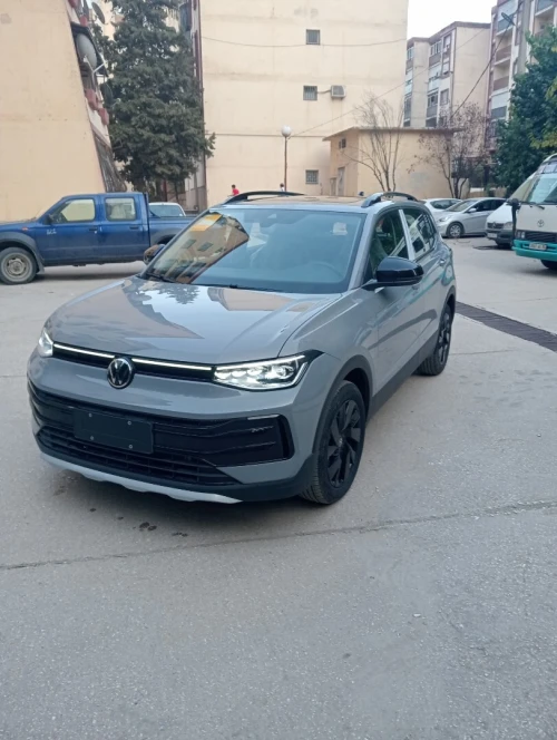 Volkswagen Tharu 2025 XR