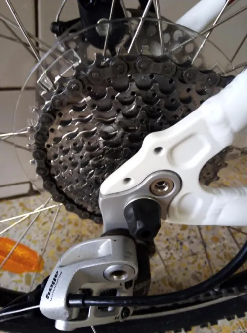 vélo B'twin Rockrider 5.3 presque neuf