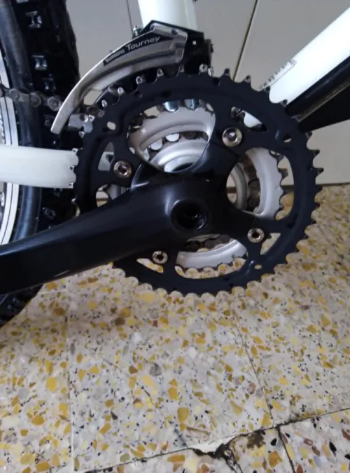 vélo B'twin Rockrider 5.3 presque neuf