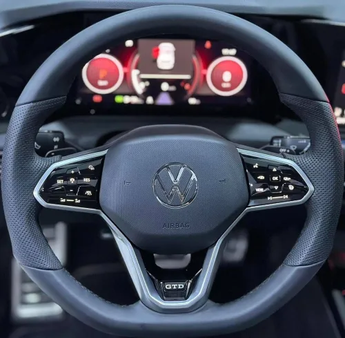 Volkswagen Golf 8 2021 GTD