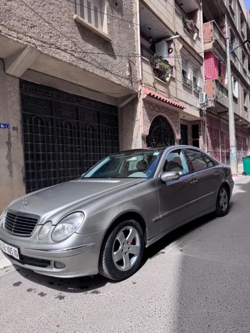 Mercedes Classe E 2005 advantage