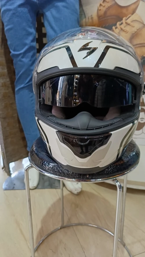 Casque Moto scorpion 