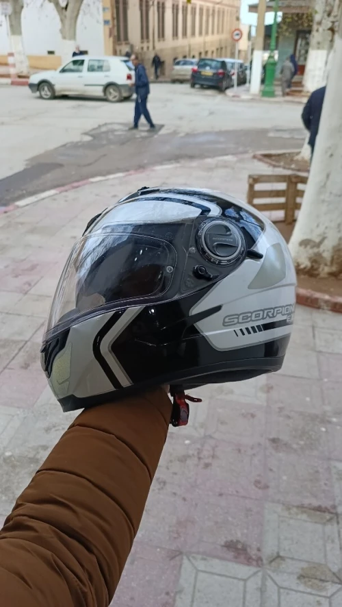 Casque Moto scorpion 