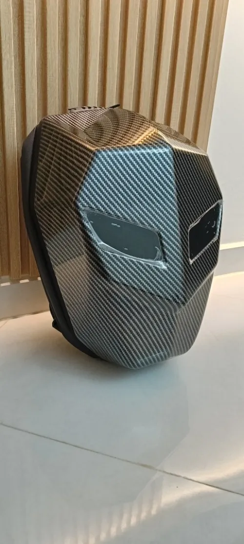Cartable moto LED carbon