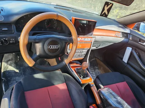 Audi A6 2001 Quattro