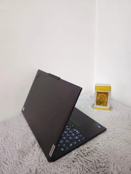 Lenovo thinkpad P16s